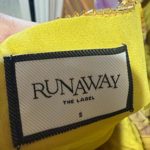 Elegant Yellow and Purple Halter Dress - Picture 5 of 5